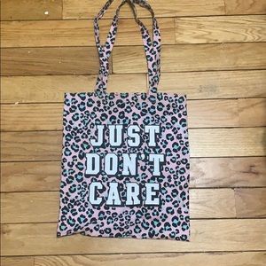 Cheetah print handbag